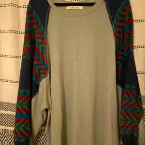 Adorable boho Free People long sleeve